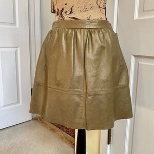 DKNYC NEW Bronze Gold Metallic Leather Skirt Women’s Size 4 NWT